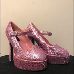 Insane platform pink glitter heels